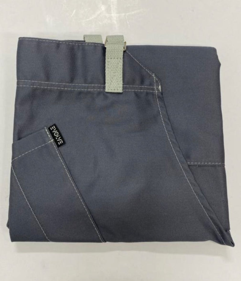 Pechera Unisex con Bolsillos